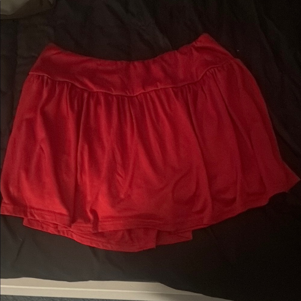 Red flowy Skirt size small very streachy